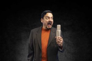 Commercial Trilingual VoiceOvers Locutor Comercial Locutor Educativo Locutor Corporativo locu.pro Locutor Comercial LATAM
